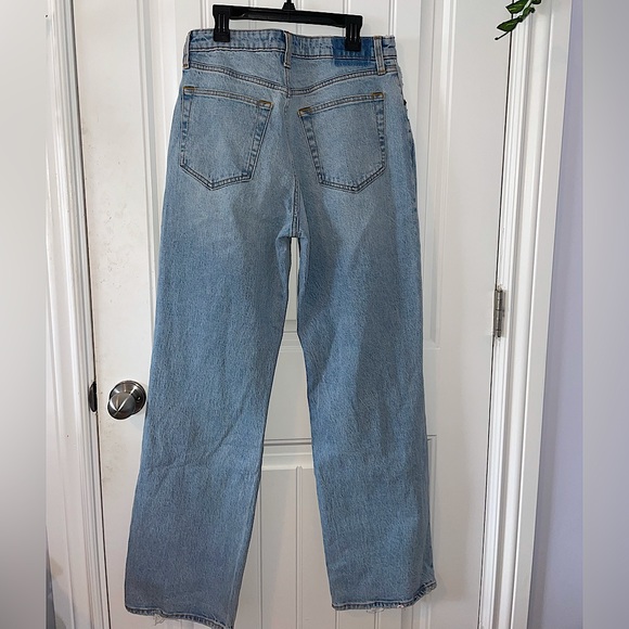 The 90s relaxed jean, high rise, curve love, size 29 regular length - Picture 3 of 4